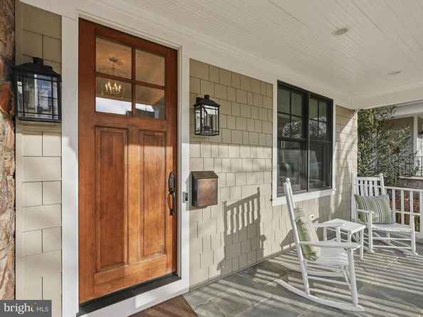 1723 N Barton Street, Arlington VA 22201