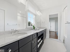 1723 N Barton Street, Arlington VA 22201