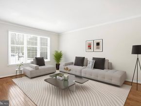 10155 Oakwood Chase Court, Oakton VA 22124