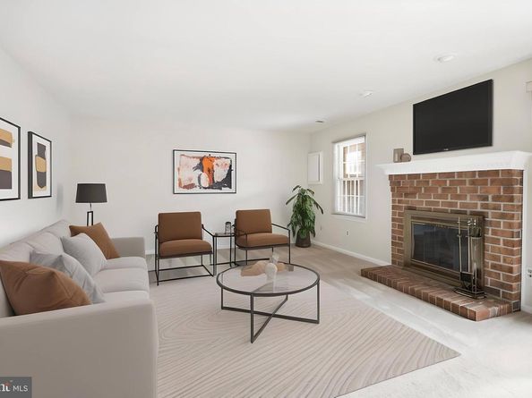 10155 Oakwood Chase Court, Oakton VA 22124