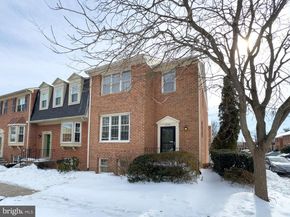 10155 Oakwood Chase Court, Oakton VA 22124