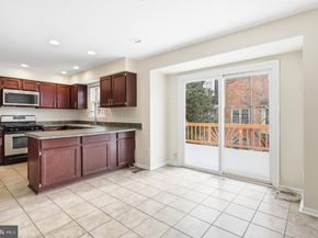 10155 Oakwood Chase Court, Oakton VA 22124