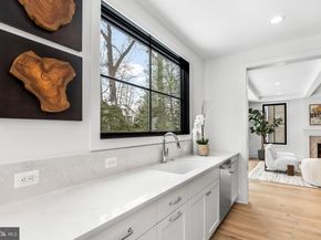 5206 12TH Street N, Arlington VA 22205