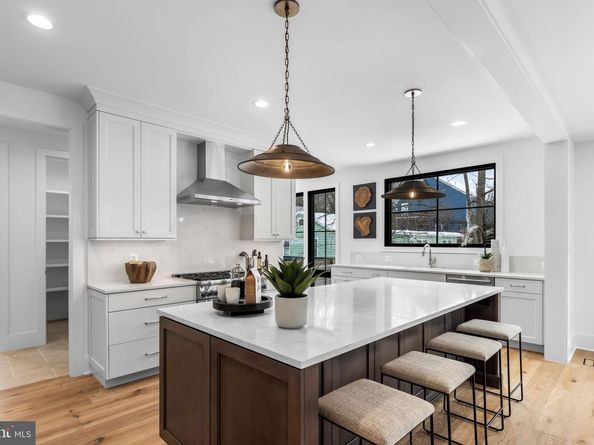 5206 12TH Street N, Arlington VA 22205