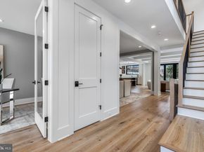 5206 12TH Street N, Arlington VA 22205