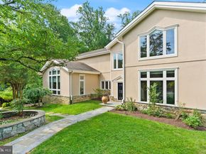 3100 N Monroe Street, Arlington VA 22207