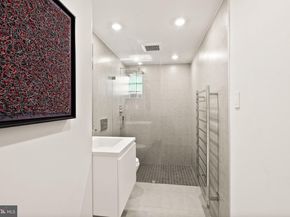 3100 N Monroe Street, Arlington VA 22207