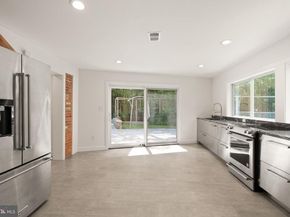 3100 N Monroe Street, Arlington VA 22207