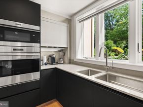 3100 N Monroe Street, Arlington VA 22207