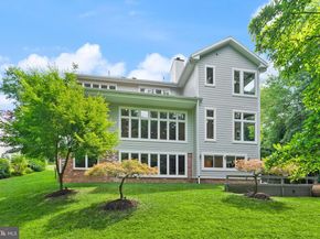 3100 N Monroe Street, Arlington VA 22207