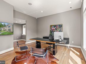 3100 N Monroe Street, Arlington VA 22207