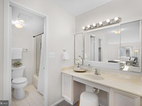 8380 Greensboro Drive 221, Mclean VA 22102