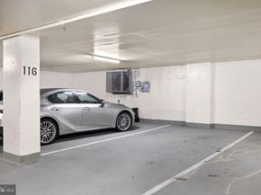 8380 Greensboro Drive 221, Mclean VA 22102