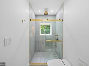 2321 N Richmond Street, Arlington VA 22207