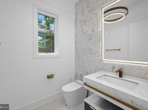 2321 N Richmond Street, Arlington VA 22207