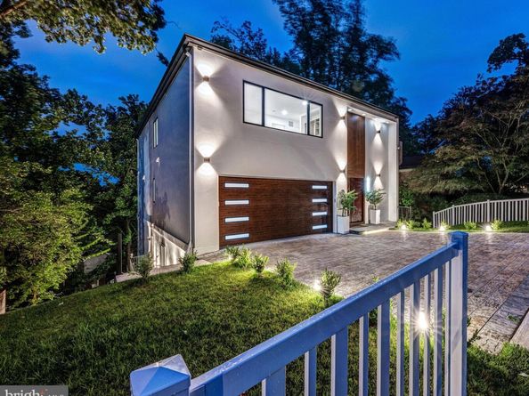 2321 N Richmond Street, Arlington VA 22207