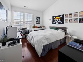 303 Captains Way, Philadelphia PA 19146