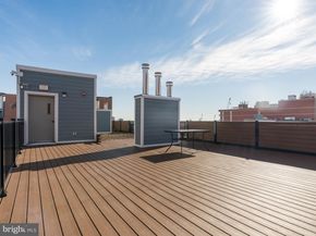 102 Church Street 301, Philadelphia PA 19106