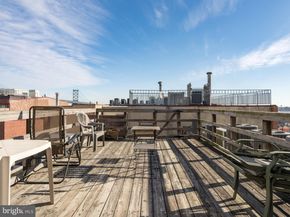 102 Church Street 301, Philadelphia PA 19106