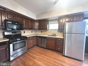 101 Tree Street, Philadelphia PA 19148