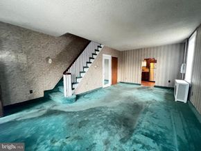 101 Tree Street, Philadelphia PA 19148