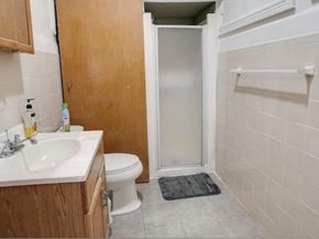 1837 Chestnut Street, Philadelphia PA 19103