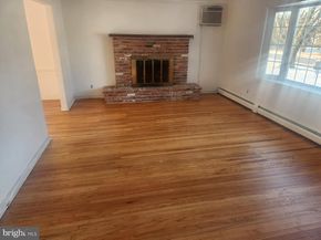 1019 Dick Avenue, Warminster PA 18974