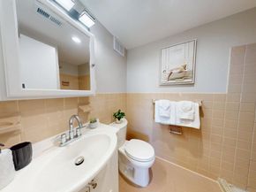 5340 Holmes Run Parkway 1215, Alexandria VA 22304