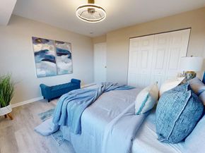 5340 Holmes Run Parkway 1215, Alexandria VA 22304