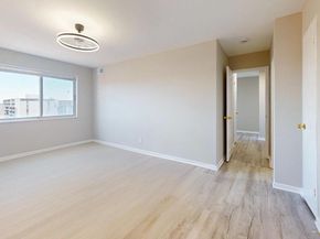 5340 Holmes Run Parkway 1215, Alexandria VA 22304