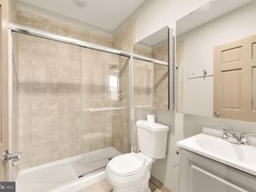 500 9TH Street SE, Washington DC 20003