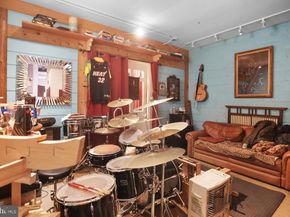 222 Upshur Street NW, Washington DC 20011