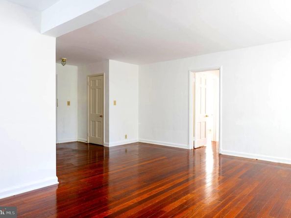 2805 Erie Street SE 108, Washington DC 20020