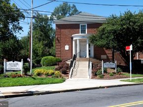 2805 Erie Street SE 108, Washington DC 20020