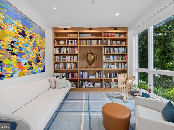 5624 Sherier Place NW, Washington DC 20016