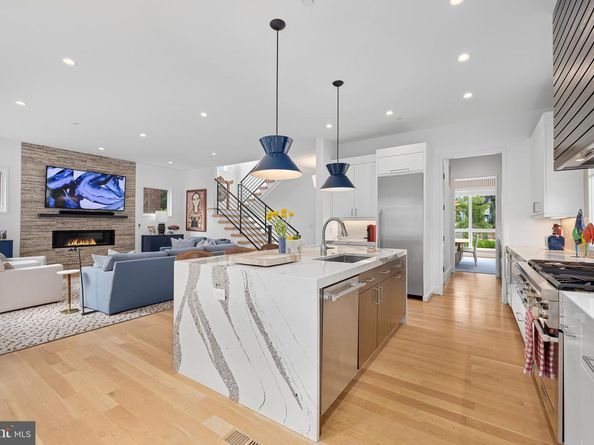 5624 Sherier Place NW, Washington DC 20016