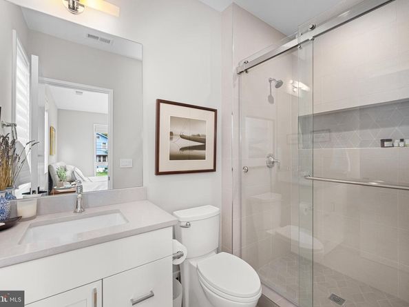 5624 Sherier Place NW, Washington DC 20016