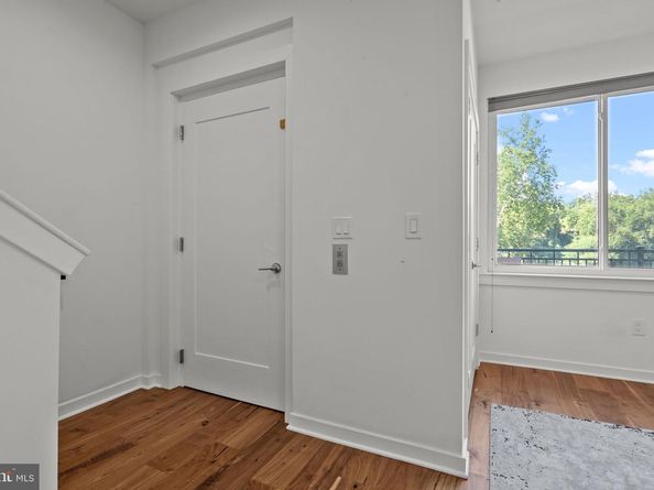 4449 River Ridge Court, Philadelphia PA 19129