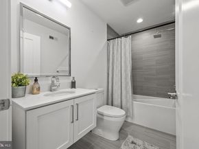 4449 River Ridge Court, Philadelphia PA 19129