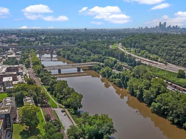 4449 River Ridge Court, Philadelphia PA 19129