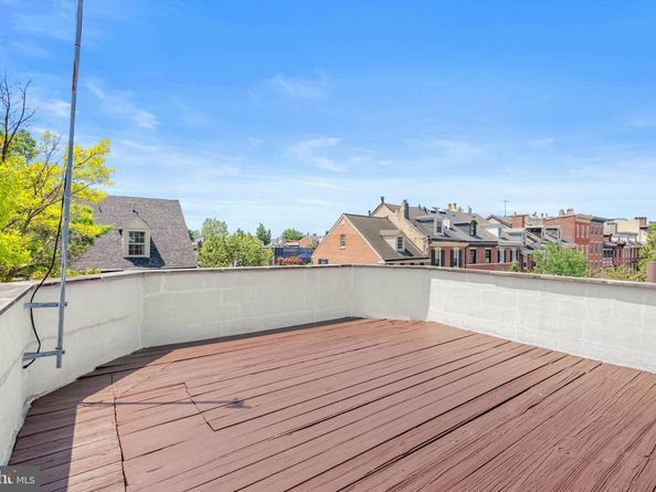 639 Pine Street, Philadelphia PA 19106