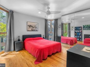 639 Pine Street, Philadelphia PA 19106