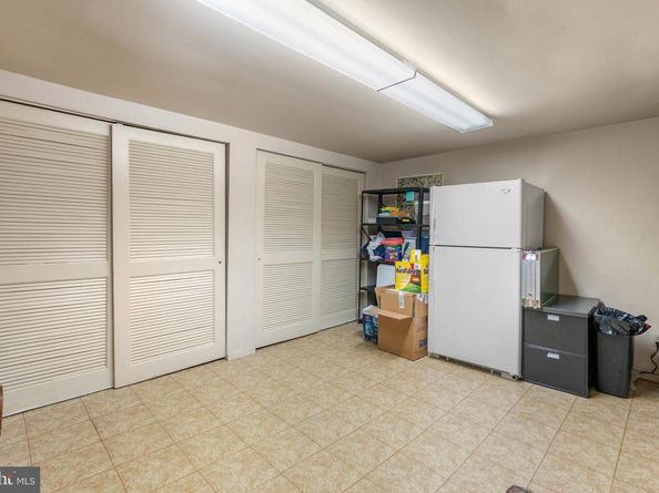 639 Pine Street, Philadelphia PA 19106