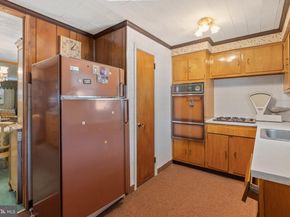 7316 Valley Avenue, Philadelphia PA 19128