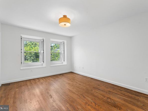 5310 Connecticut Avenue NW 4, Washington DC 20015
