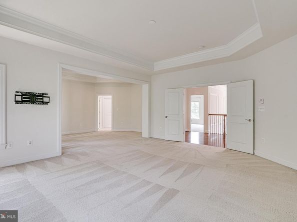 10002 Courthouse Road, Vienna VA 22181