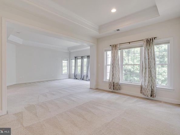 10002 Courthouse Road, Vienna VA 22181