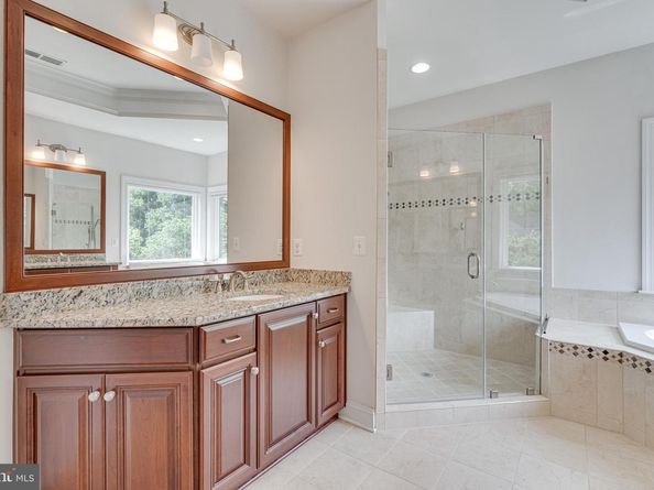 10002 Courthouse Road, Vienna VA 22181