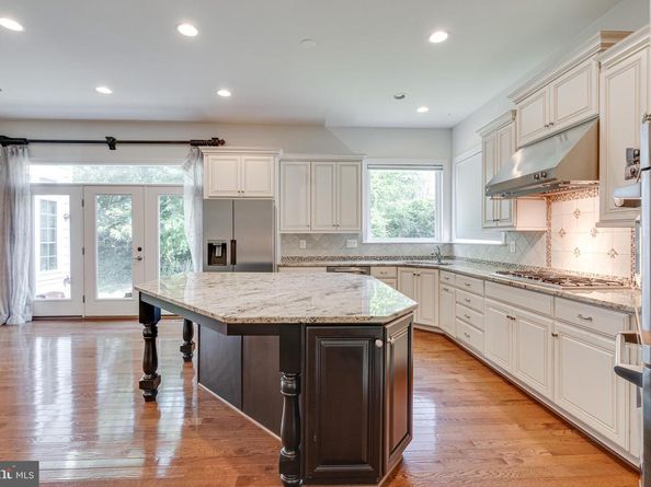 10002 Courthouse Road, Vienna VA 22181