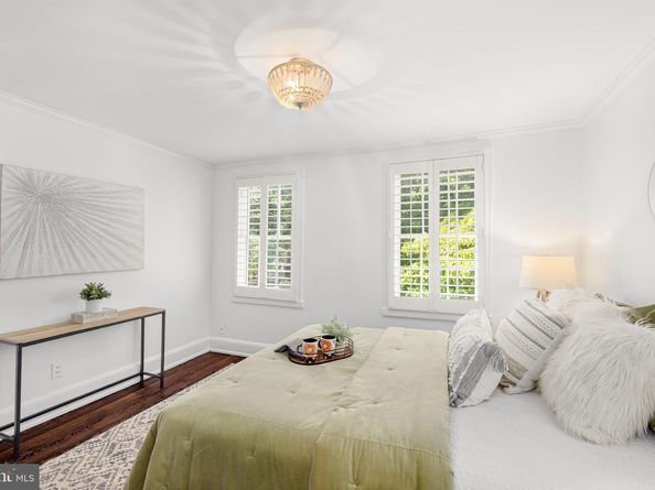 1653 35TH Street NW, Washington DC 20007
